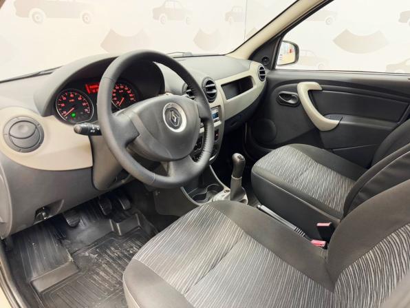 Renault Logan I Рестайлинг с пробегом 2012 года, цена 579 000 рублей, 181935 км, седан, Автокод Объявления