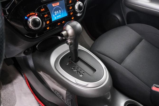 Nissan Juke I с пробегом 2013 года, цена 1 049 000 рублей, 130000 км, внедорожник, Автокод Объявления