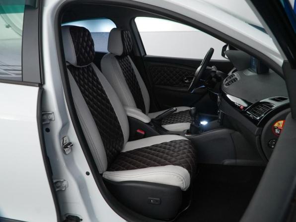 Renault Fluence I Рестайлинг с пробегом 2013 года, цена 999 999 рублей, 111987 км, седан, Автокод Объявления