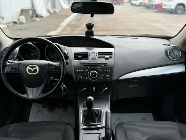 Mazda 3 II (BL) Рестайлинг с пробегом 2011 года, цена 799 000 рублей, 207070 км, седан, Автокод Объявления