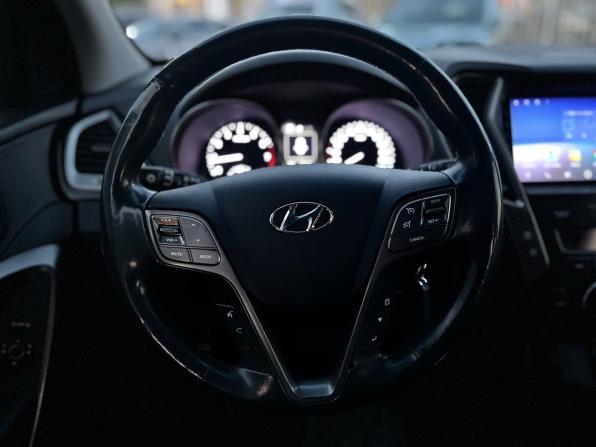 Hyundai Santa Fe III Рестайлинг с пробегом 2017 года, цена 1 950 000 рублей, 155872 км, внедорожник, Автокод Объявления