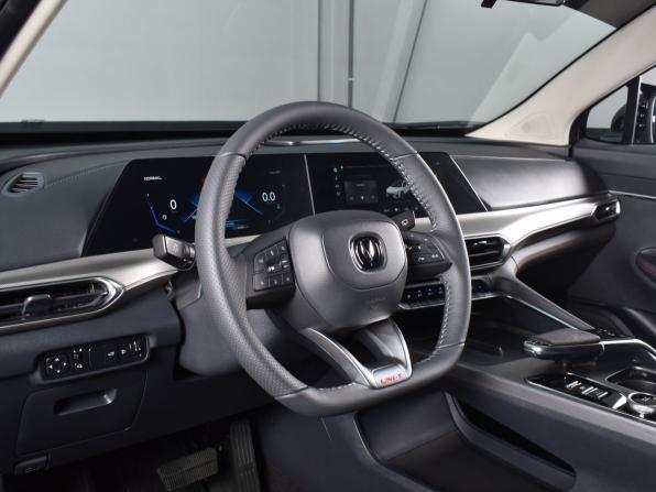 Changan UNI-T I с пробегом 2023 года, цена 2 349 995 рублей, 48900 км, внедорожник, Автокод Объявления