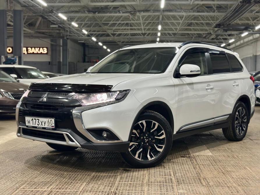 Mitsubishi Outlander III Рестайлинг 3 Набережные Челны  - изображение 1