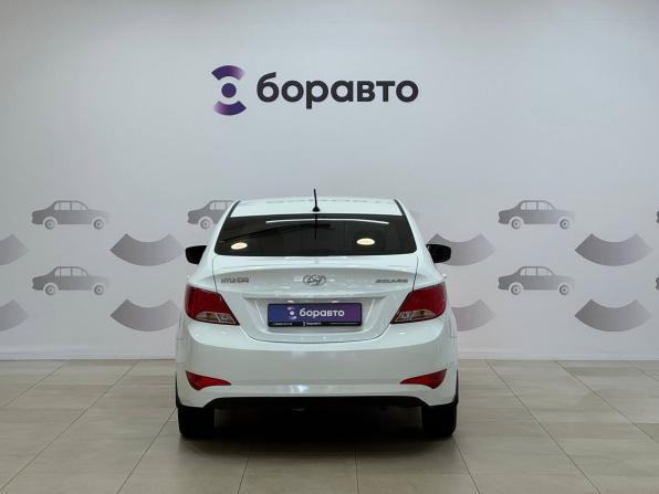 Hyundai Solaris I Рестайлинг с пробегом 2015 года, цена 850 000 рублей, 155152 км, седан, Автокод Объявления