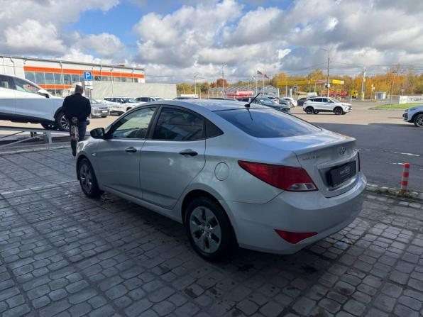 Hyundai Solaris I Рестайлинг с пробегом 2015 года, цена 800 000 рублей, 158538 км, седан, Автокод Объявления