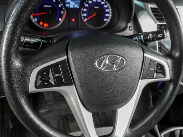 Hyundai Solaris I с пробегом 2012 года, цена 969 000 рублей, 66117 км, хэтчбек, Автокод Объявления