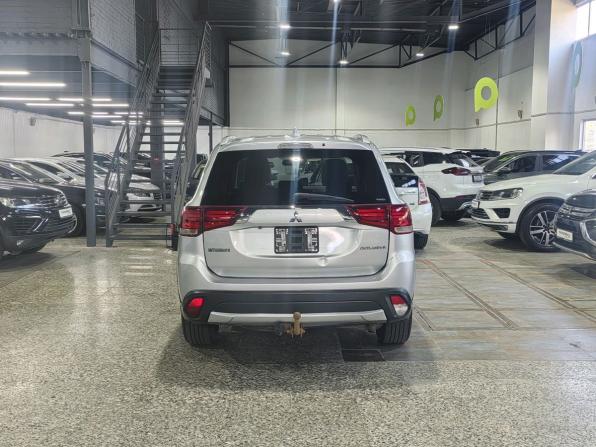 Mitsubishi Outlander III Рестайлинг 2 с пробегом 2017 года, цена 1 649 000 рублей, 152700 км, внедорожник, Автокод Объявления