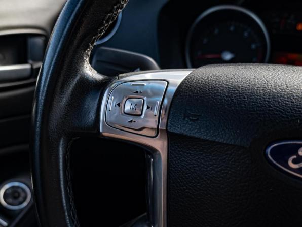 Ford Mondeo IV Рестайлинг с пробегом 2010 года, цена 700 000 рублей, 203670 км, седан, Автокод Объявления