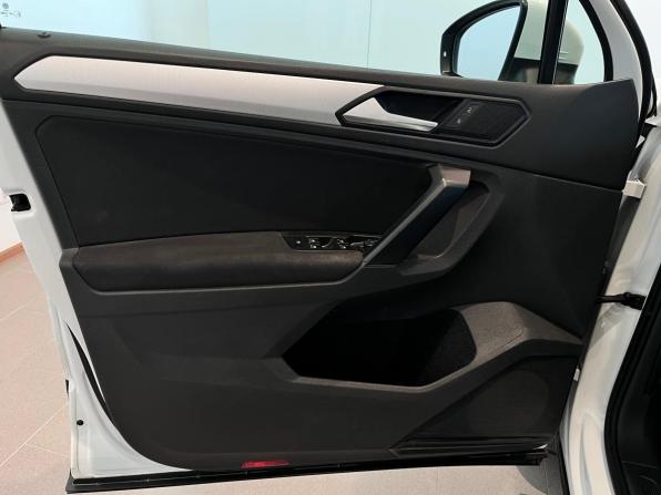 Volkswagen Tiguan II с пробегом 2020 года, цена 2 800 000 рублей, 44932 км, внедорожник, Автокод Объявления