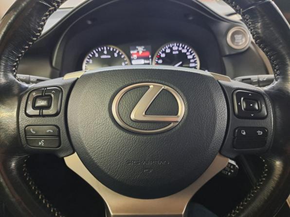 Lexus NX I с пробегом 2015 года, цена 2 700 000 рублей, 108000 км, внедорожник, Автокод Объявления