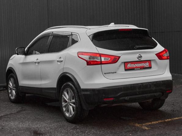 Nissan Qashqai II с пробегом 2017 года, цена 1 735 000 рублей, 141039 км, внедорожник, Автокод Объявления