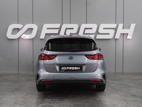 Kia Ceed III с пробегом 2018 года, цена 1 599 000 рублей, 167062 км, универсал, Автокод Объявления