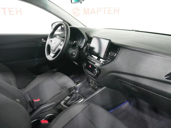 Hyundai Solaris II Рестайлинг с пробегом 2021 года, цена 1 499 000 рублей, 101162 км, седан, Автокод Объявления