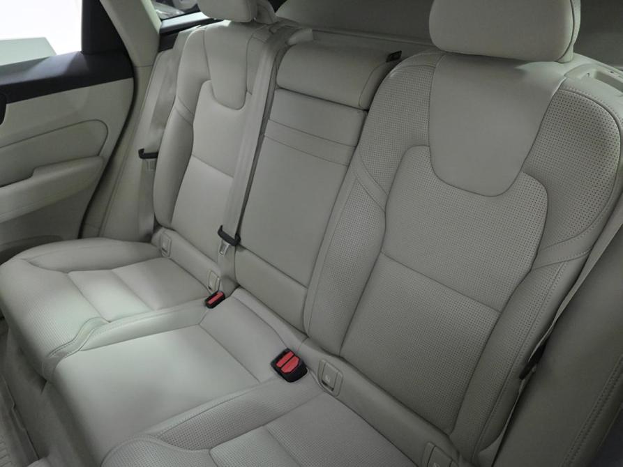 Volvo XC60 II Москва  - изображение 14