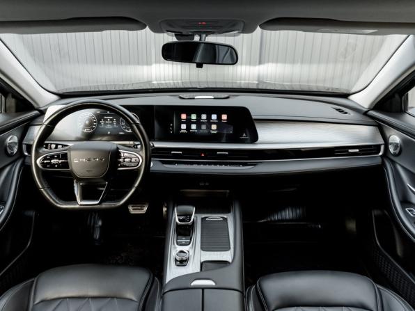 Chery Arrizo 8 с пробегом 2024 года, цена 1 930 000 рублей, 27382 км, седан, Автокод Объявления