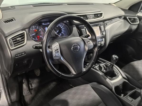 Nissan Qashqai II с пробегом 2018 года, цена 1 799 000 рублей, 87144 км, внедорожник, Автокод Объявления