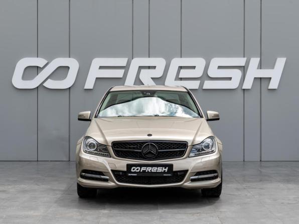Mercedes-Benz C-Класс III (W204) Рестайлинг с пробегом 2012 года, цена 1 320 000 рублей, 249659 км, седан, Автокод Объявления