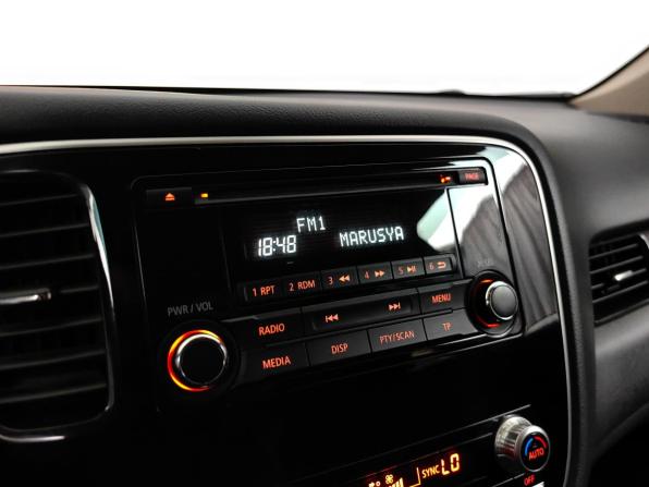 Mitsubishi Outlander III Рестайлинг 3 с пробегом 2021 года, цена 2 449 000 рублей, 92208 км, внедорожник, Автокод Объявления