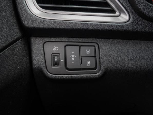 Hyundai Solaris II с пробегом 2020 года, цена 1 550 000 рублей, 101246 км, седан, Автокод Объявления