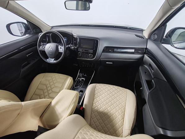Mitsubishi Outlander III Рестайлинг 3 с пробегом 2019 года, цена 1 599 000 рублей, 258083 км, внедорожник, Автокод Объявления