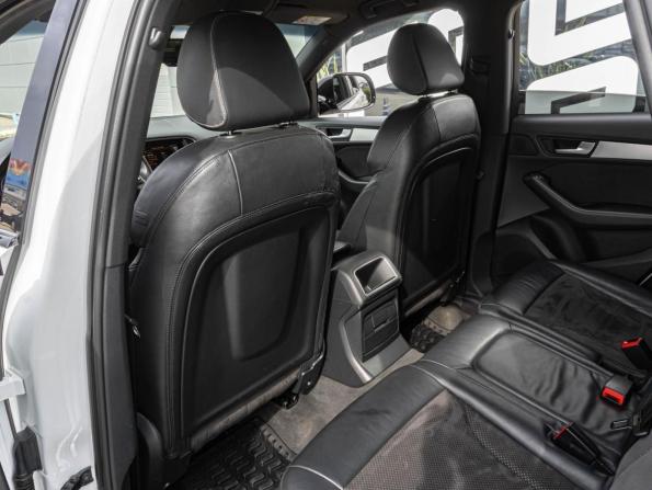 Audi Q5 I (8R) Рестайлинг с пробегом 2016 года, цена 2 220 000 рублей, 240948 км, внедорожник, Автокод Объявления