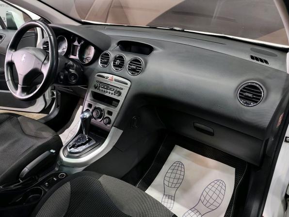 Peugeot 308 I с пробегом 2009 года, цена 520 000 рублей, 213536 км, хэтчбек, Автокод Объявления