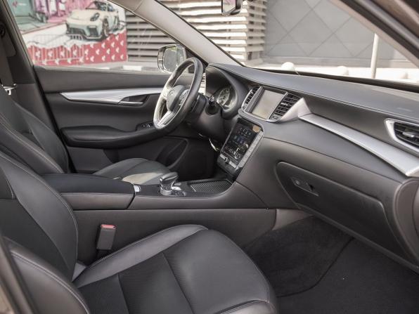 Infiniti QX50 II с пробегом 2018 года, цена 3 100 000 рублей, 64158 км, внедорожник, Автокод Объявления