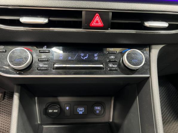 Hyundai Sonata VIII (DN8) с пробегом 2021 года, цена 2 250 000 рублей, 61000 км, седан, Автокод Объявления