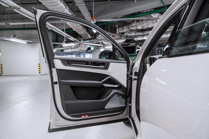 Новый Porsche Cayenne III Рестайлинг 2026 года, цена 18 500 000 рублей, внедорожник, Автокод Объявления