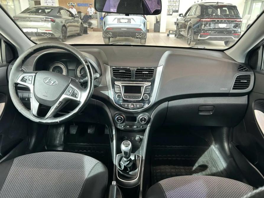 Hyundai Solaris I Рестайлинг Екатеринбург  - изображение 14