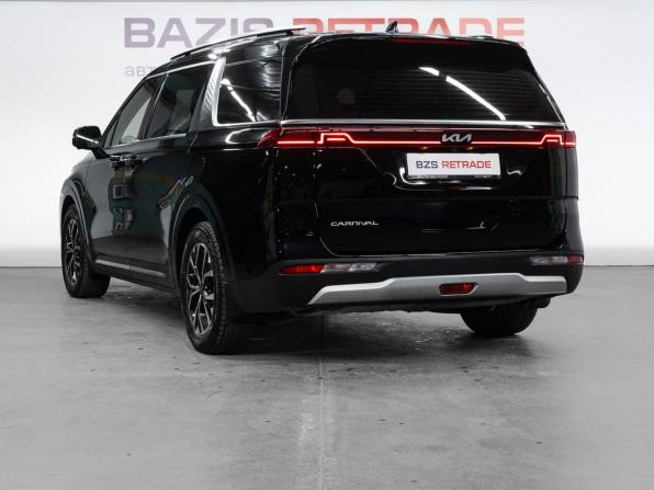Kia Carnival IV с пробегом 2022 года, цена 4 899 000 рублей, 77169 км, минивэн, Автокод Объявления
