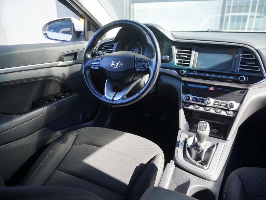 Hyundai Elantra VI (AD) Рестайлинг Москва  - изображение 13