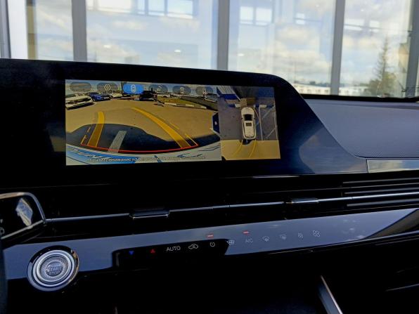 Omoda C5 I Рестайлинг с пробегом 2024 года, цена 2 298 900 рублей, 10370 км, внедорожник, Автокод Объявления