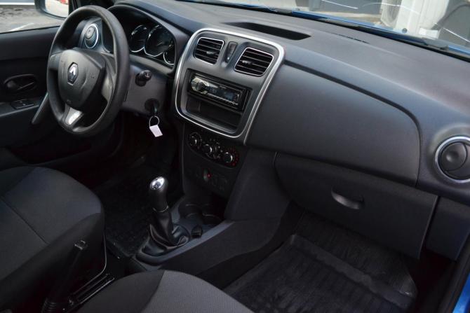 Renault Logan II с пробегом 2016 года, цена 620 000 рублей, 318120 км, седан, Автокод Объявления