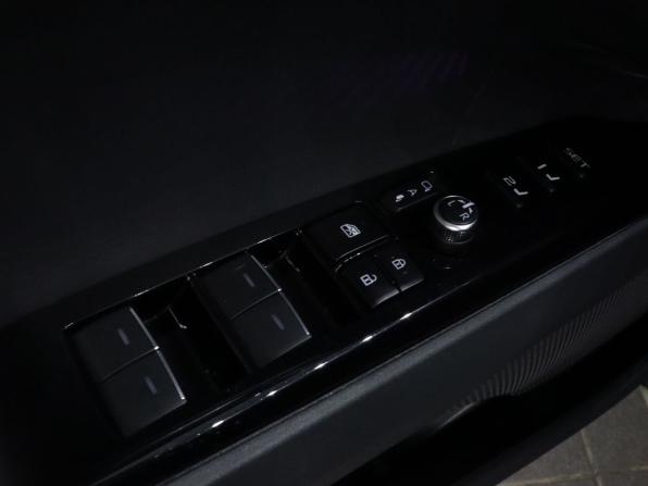 Toyota Camry IX (XV80) China Market с пробегом 2025 года, цена 3 659 000 рублей, 14850 км, седан, Автокод Объявления