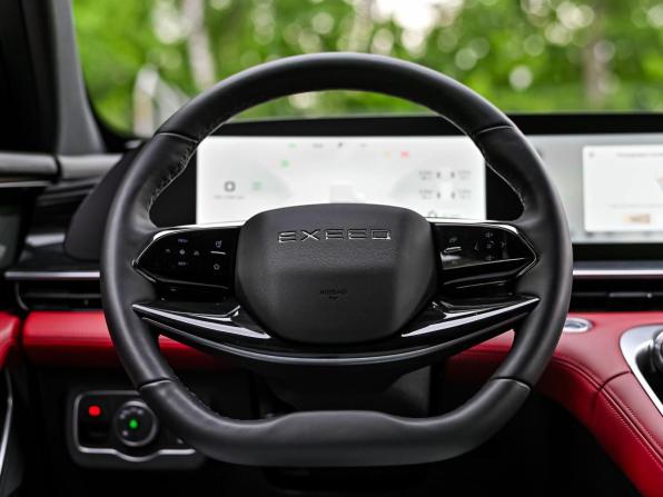 Exeed RX с пробегом 2023 года, цена 2 530 000 рублей, 71599 км, внедорожник, Автокод Объявления