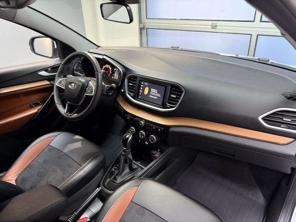Lada (ВАЗ) Vesta I Рестайлинг (NG) с пробегом 2024 года, цена 1 450 000 рублей, 23365 км, седан, Автокод Объявления