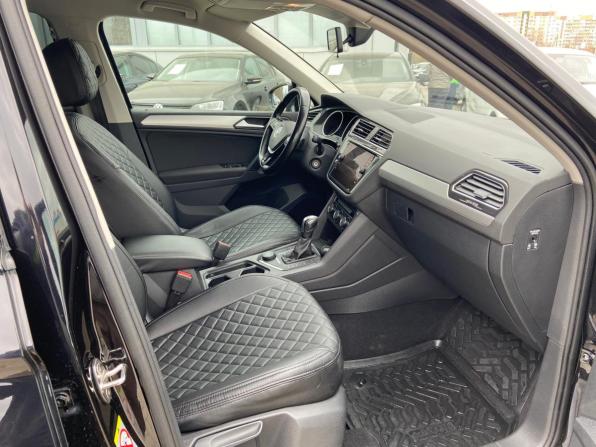 Volkswagen Tiguan II с пробегом 2020 года, цена 3 180 000 рублей, 34546 км, внедорожник, Автокод Объявления