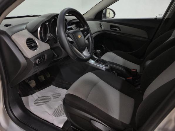 Chevrolet Cruze I с пробегом 2012 года, цена 640 000 рублей, 206304 км, хэтчбек, Автокод Объявления