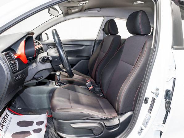 Kia Rio IV Рестайлинг с пробегом 2020 года, цена 1 730 000 рублей, 60700 км, седан, Автокод Объявления