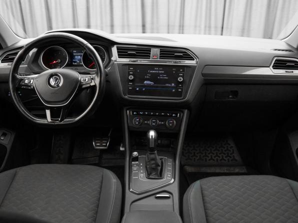 Volkswagen Tiguan II с пробегом 2019 года, цена 2 450 000 рублей, 133490 км, внедорожник, Автокод Объявления