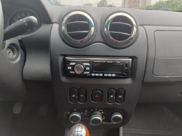 Renault Sandero I с пробегом 2011 года, цена 499 800 рублей, 208689 км, хэтчбек, Автокод Объявления