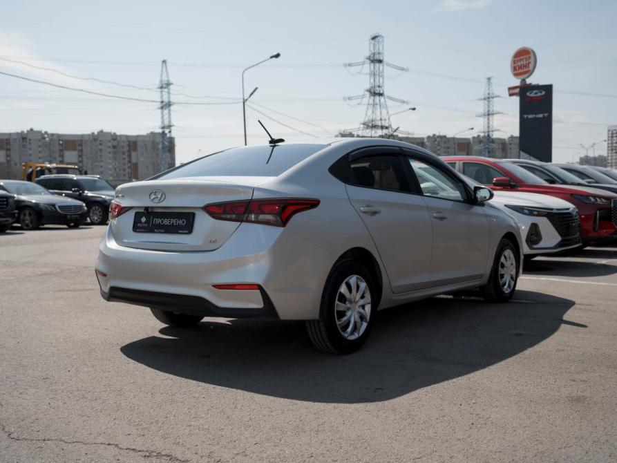 Hyundai Solaris II Москва  - изображение 5
