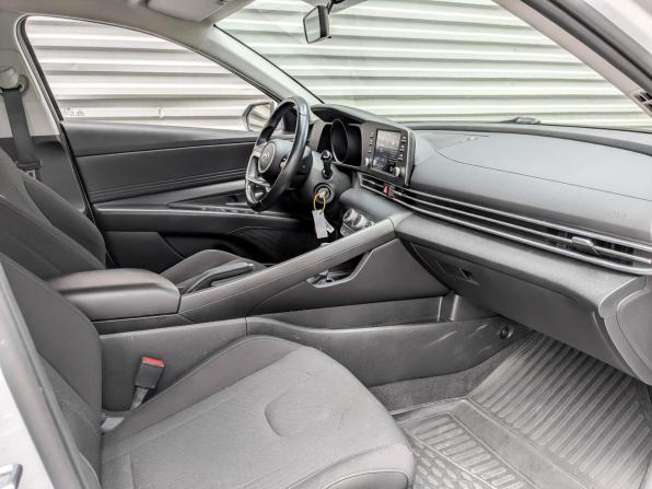 Hyundai Elantra VII (CN7) с пробегом 2022 года, цена 1 960 000 рублей, 70157 км, седан, Автокод Объявления