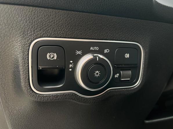 Mercedes-Benz GLB I (X247) с пробегом 2022 года, цена 4 200 000 рублей, 61640 км, внедорожник, Автокод Объявления