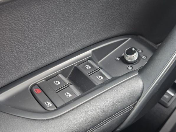 Audi Q5 II (FY) с пробегом 2017 года, цена 2 380 000 рублей, 198000 км, внедорожник, Автокод Объявления
