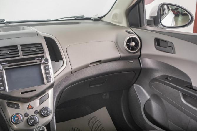 Chevrolet Aveo II с пробегом 2015 года, цена 729 000 рублей, 106100 км, седан, Автокод Объявления