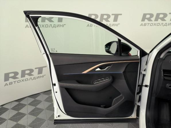 Omoda C5 I с пробегом 2023 года, цена 1 960 000 рублей, 1156 км, внедорожник, Автокод Объявления