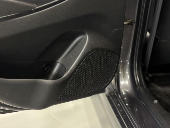 Hyundai Solaris I Рестайлинг с пробегом 2016 года, цена 1 049 000 рублей, 128500 км, хэтчбек, Автокод Объявления