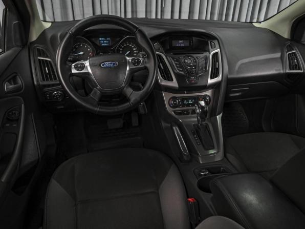 Ford Focus III с пробегом 2012 года, цена 630 000 рублей, 284596 км, хэтчбек, Автокод Объявления